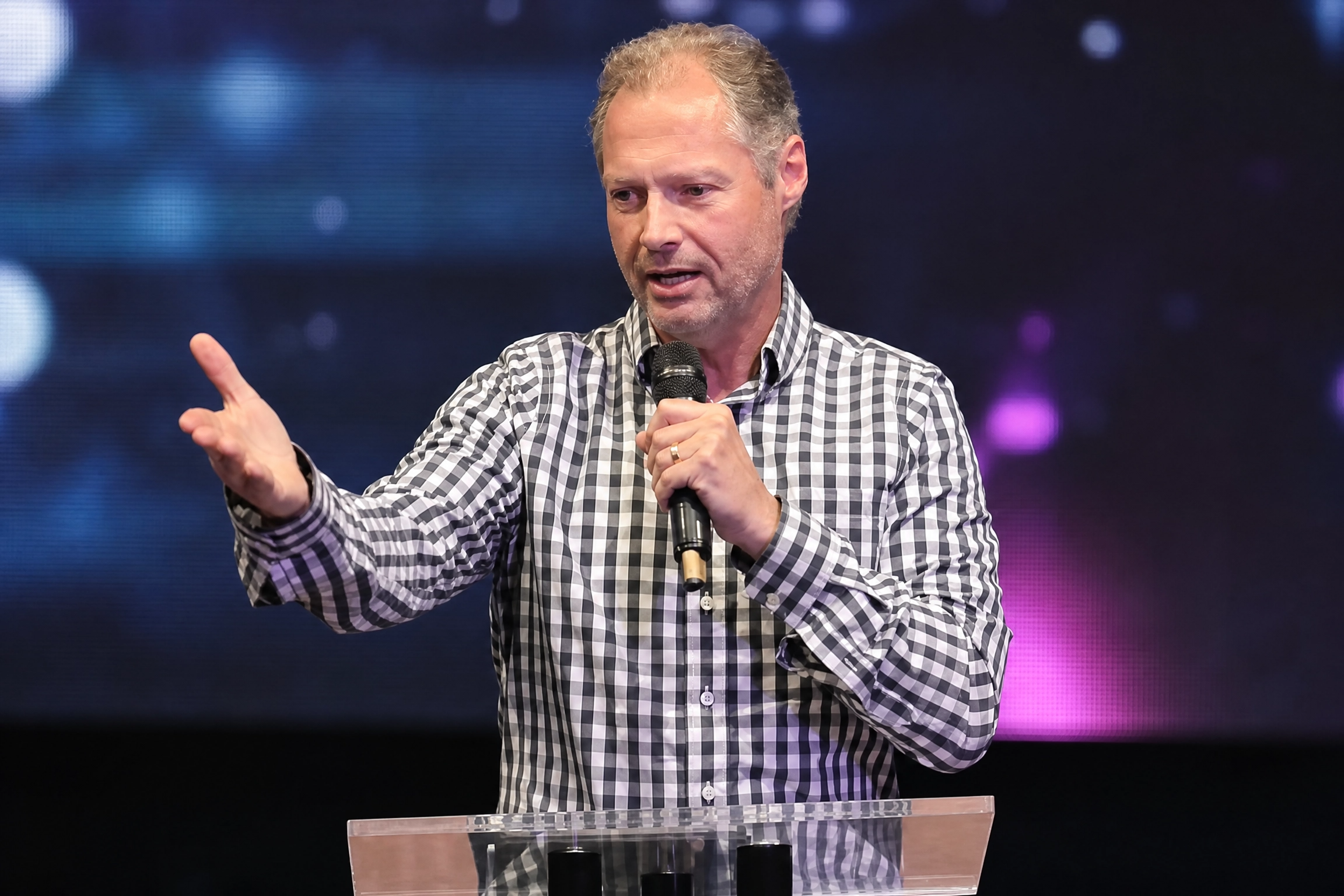 Pastor Ronald Berg